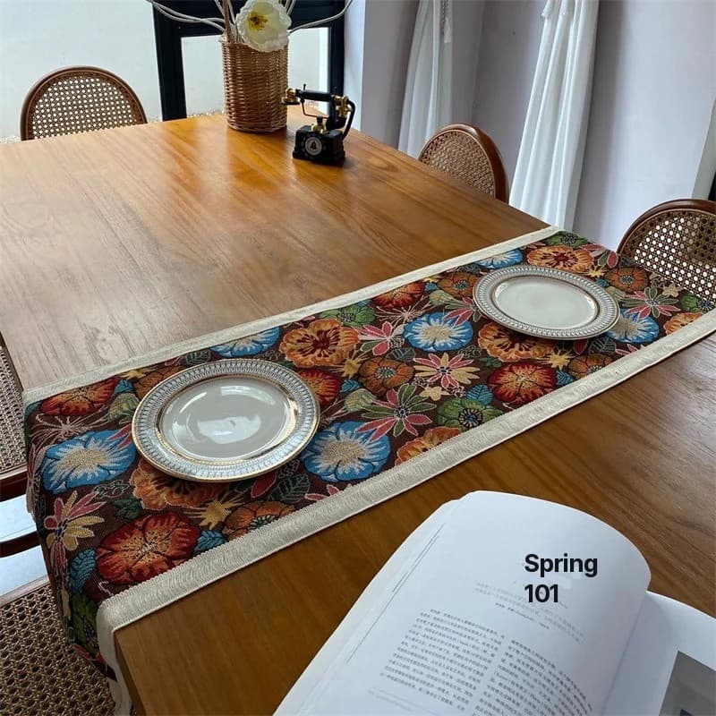 Chemin de table bohème en mélange de coton à imprimé floral