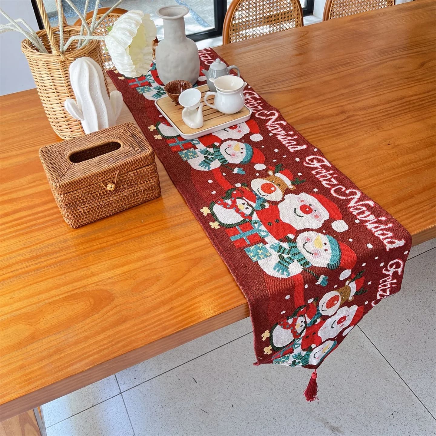 Chemin de table de Noël décoratif pour fêtes