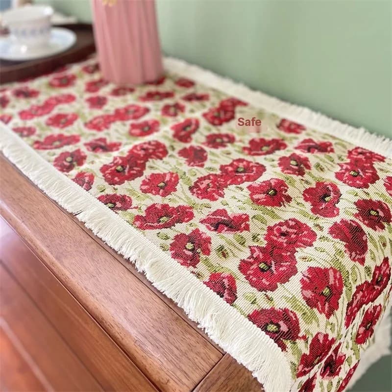 Chemin de table style campagnard en mélange de coton à motifs floraux
