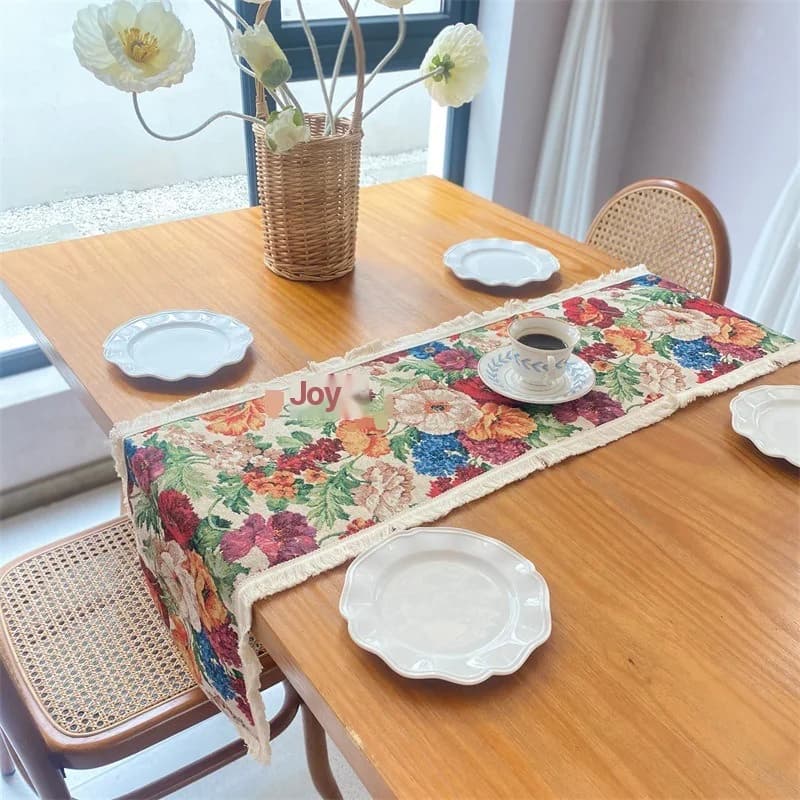 Chemin de table floral en mélange de coton pour salle à manger